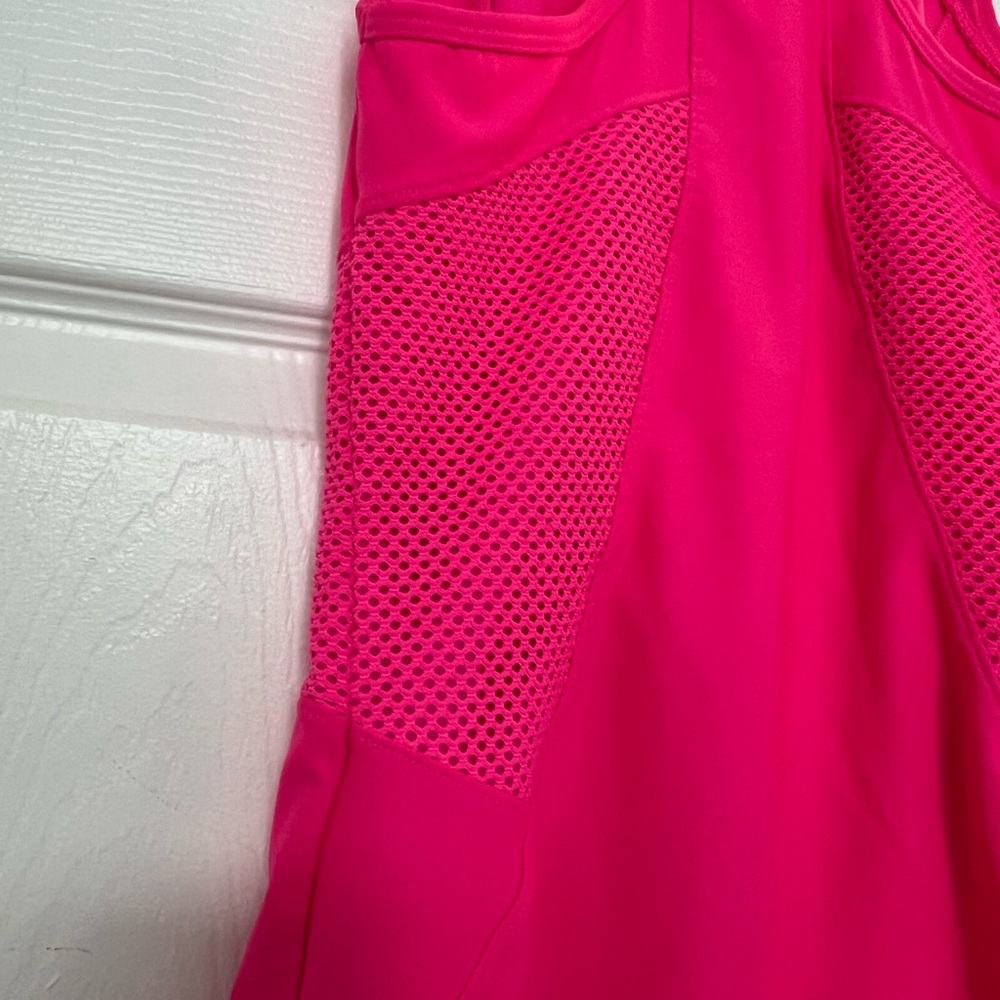 MPG Vibrant Pink Women's Tank Top - Picture 10 of 10